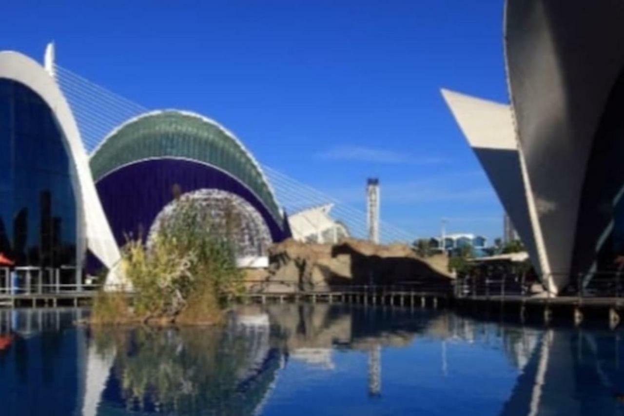Loft En La Ciudad De Las Ciencias Y Cerca De La Playa 발렌시아 외부 사진